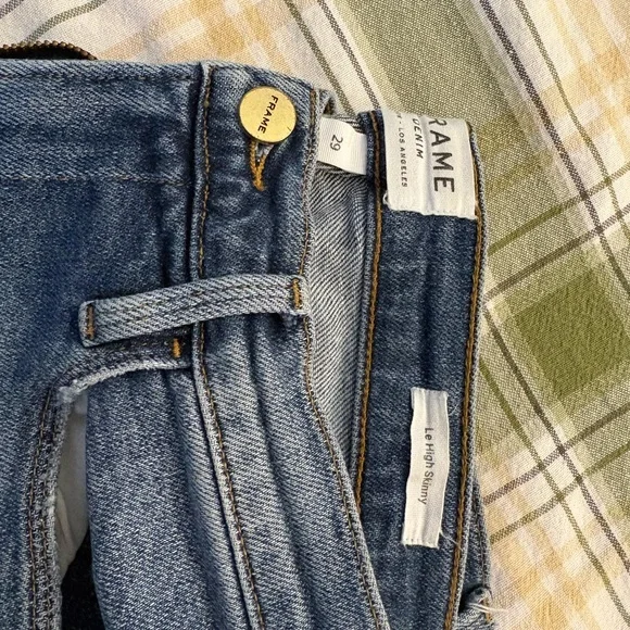 Frame Denim • Women's Le High Jeans - Picture 2 of 5